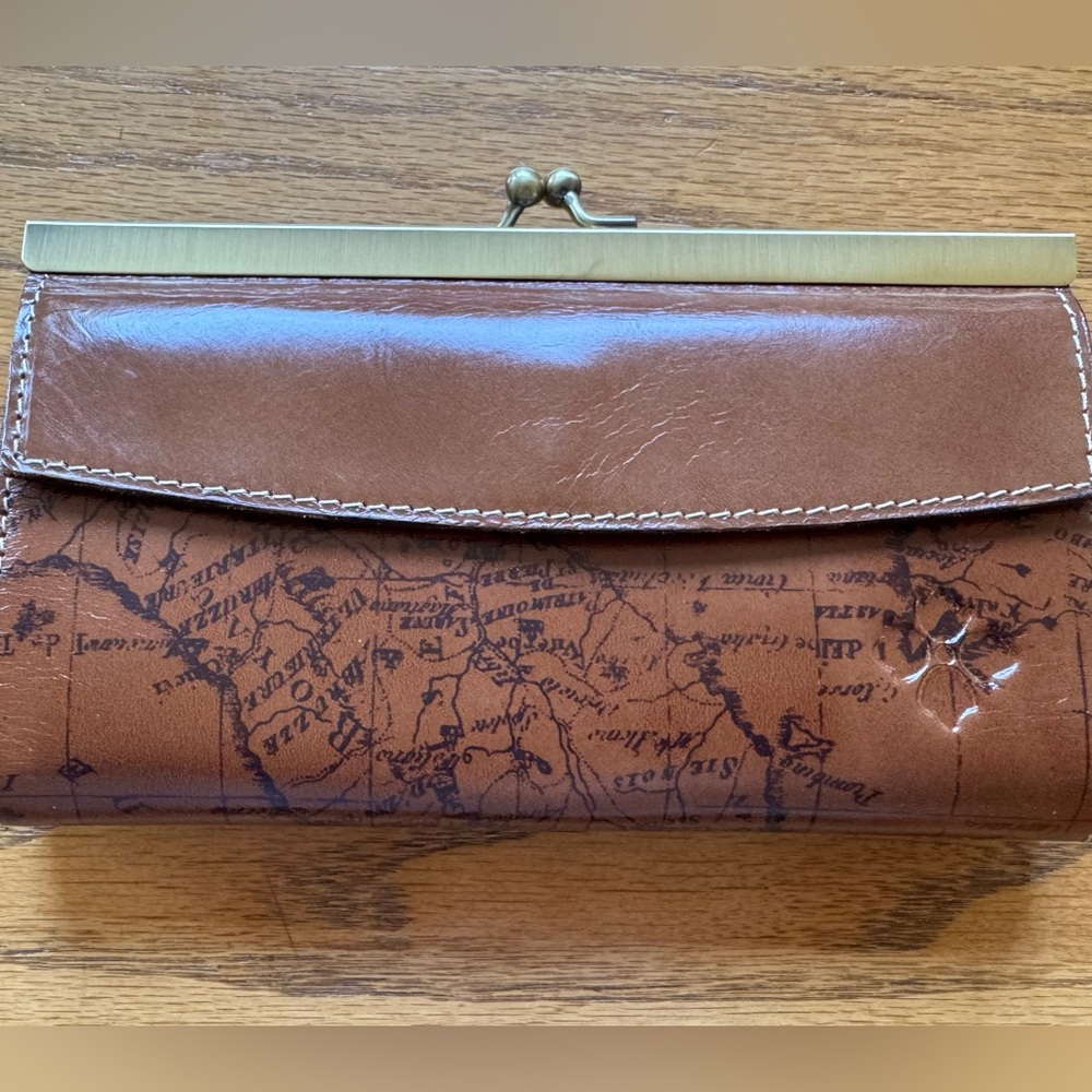 Patricia Nash Paola Leather Frame Wallet